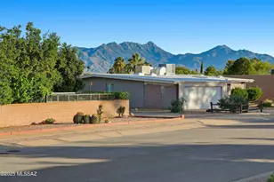 425 W San Ignacio, Green Valley, AZ 85614 - Photo 5