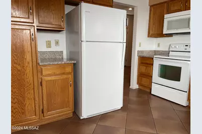 5573 N Crystal Mist Place, Tucson, AZ 85750 - Photo 9