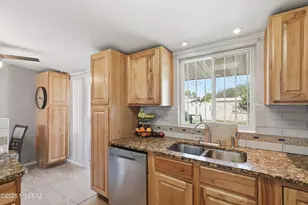 1908 W Root Ln, Tucson, AZ 85705 - Photo 11