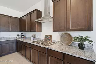 7054 W Foothills Acacia Pl, Marana, AZ 85658 - Photo 5