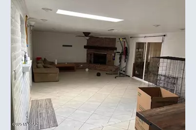 715 N Belvedere Avenue, Tucson, AZ 85711 - Photo 3
