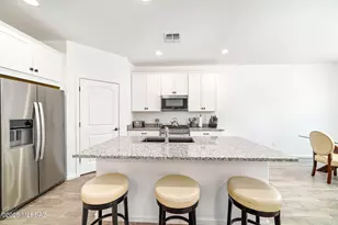 9796 E Lynx Lk Trl, Tucson, AZ 85747 - Photo 11