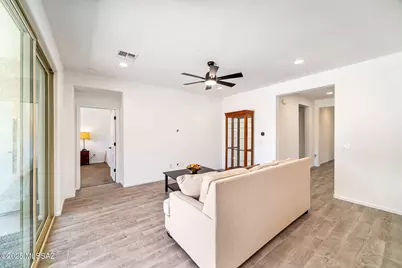 9796 E Lynx Lake Trail, Tucson, AZ 85747 - Photo 7