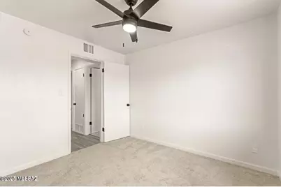 802 N Jefferson Avenue, Tucson, AZ 85711 - Photo 17