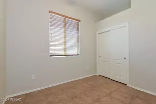 7577 S Granite Hill Dr, Tucson, AZ 85757 - Photo 11