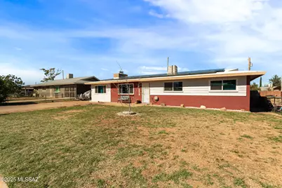 27 NW Freihage Drive, Sierra Vista, AZ 85635 - Photo 1