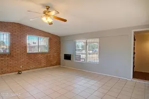 2219 S Pebble Beach Ave, Tucson, AZ 85710 - Photo 9