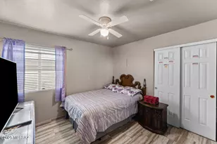 8902 N Soft Winds Dr, Tucson, AZ 85742 - Photo 9