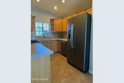 6592 W Wenden Way, Tucson, AZ 85743 - Photo 7
