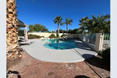 10895 N Canada Hills Court, Tucson, AZ 85737 - Photo 33