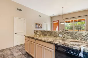 10380 E Roylstons Ln, Tucson, AZ 85747 - Photo 15