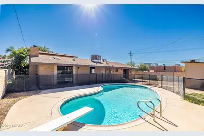 1342 W Schafer Drive, Tucson, AZ 85705 - Photo 35