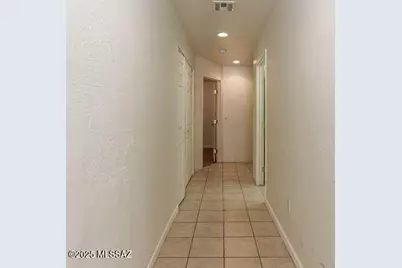 610 E Waverly Street #2, Tucson, AZ 85705 - Photo 17