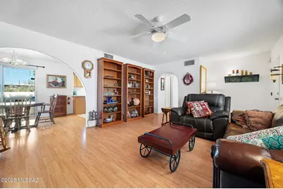 57 E Santa Belia, Green Valley, AZ 85614 - Photo 5