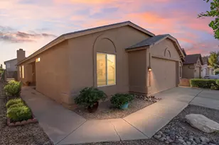 9048 E Orchid Vine Dr, Tucson, AZ 85747 - Photo 3