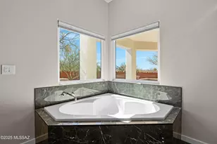 2891 N Wentworth Rd, Tucson, AZ 85749 - Photo 37