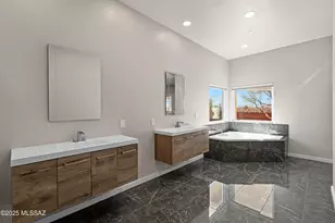 2891 N Wentworth Rd, Tucson, AZ 85749 - Photo 37