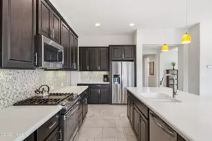 61295 E Flint Dr, Oracle, AZ 85623 - Photo 11