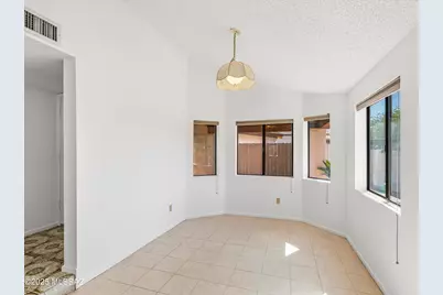 2829 E Weymouth Circle, Tucson, AZ 85716 - Photo 13
