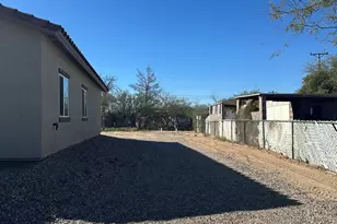 10176 S Old Nogales Hwy, Tucson, AZ 85756 - Photo 3