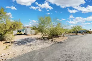 2081 S Diamond Bar Ln, Tucson, AZ 85713 - Photo 7