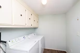 2081 S Diamond Bar Ln, Tucson, AZ 85713 - Photo 17