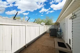 2081 S Diamond Bar Ln, Tucson, AZ 85713 - Photo 29