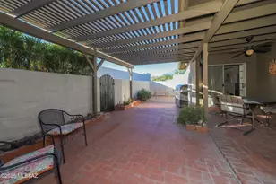 7426 E Serenity Ln, Tucson, AZ 85750 - Photo 33