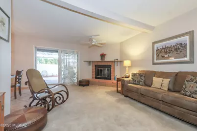 7426 E Serenity Lane, Tucson, AZ 85750 - Photo 9