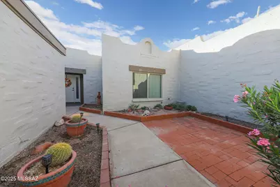 7426 E Serenity Lane, Tucson, AZ 85750 - Photo 5