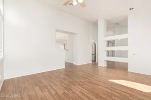 9041 N Shadow Rock Dr, Tucson, AZ 85743 - Photo 7