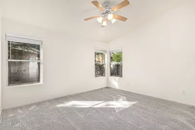 9041 N Shadow Rock Drive, Tucson, AZ 85743 - Photo 25
