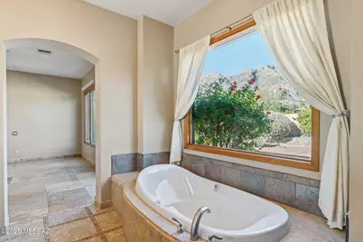 5305 E Gleneagles Drive, Tucson, AZ 85718 - Photo 19