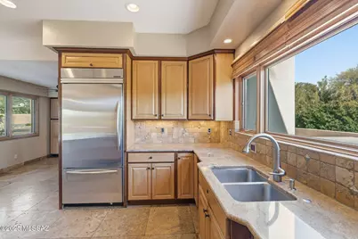5305 E Gleneagles Drive, Tucson, AZ 85718 - Photo 11