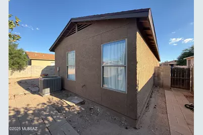 1702 W Summer Dawn Drive, Tucson, AZ 85746 - Photo 23