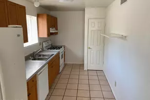 1010 E Elm St, Tucson, AZ 85719 - Photo 5