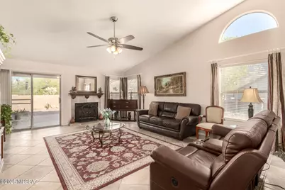 1730 E Moonshroud Drive, Tucson, AZ 85737 - Photo 3