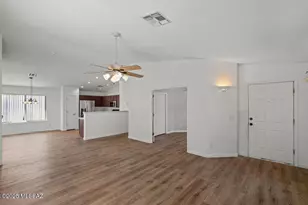 8838 E Mountain Spring Dr, Tucson, AZ 85747 - Photo 7