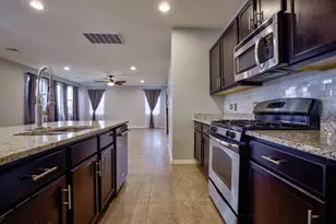 574 S Desert Haven Rd, Vail, AZ 85641 - Photo 13