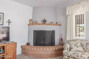 306 N Calle Del Diablo, Green Valley, AZ 85614 - Photo 9