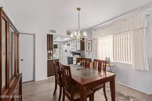 306 N Calle Del Diablo, Green Valley, AZ 85614 - Photo 13