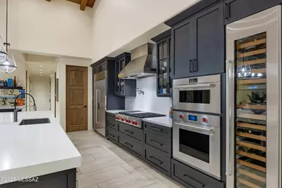 6139 W Seven Saguaros Circle, Marana, AZ 85658 - Photo 9