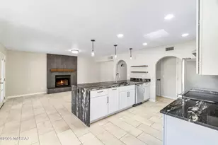 9460 E Catalina Hwy, Tucson, AZ 85749 - Photo 13