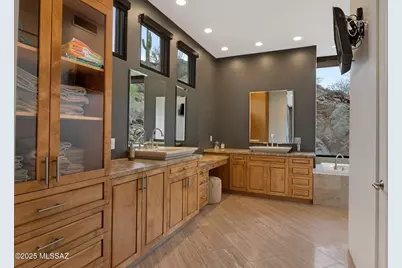 14531 N Rocky Highlands Drive, Oro Valley, AZ 85755 - Photo 23
