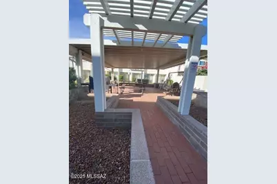 1439 S Jones Boulevard #D5, Tucson, AZ 85713 - Photo 19
