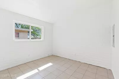 802 E Graybill Drive, Tucson, AZ 85719 - Photo 23
