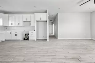 1205 S Herndon Ave, Tucson, AZ 85713 - Photo 11