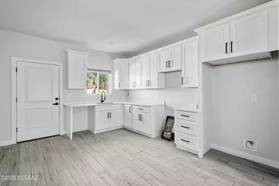 1205 S Herndon Avenue, Tucson, AZ 85713 - Photo 13
