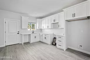 1205 S Herndon Ave, Tucson, AZ 85713 - Photo 13