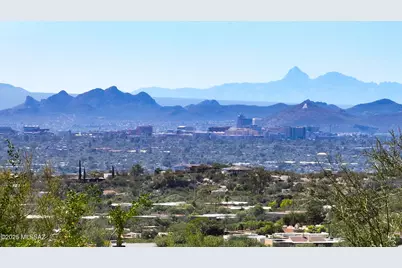 5389 N Fort Yuma Trail, Tucson, AZ 85718 - Photo 9